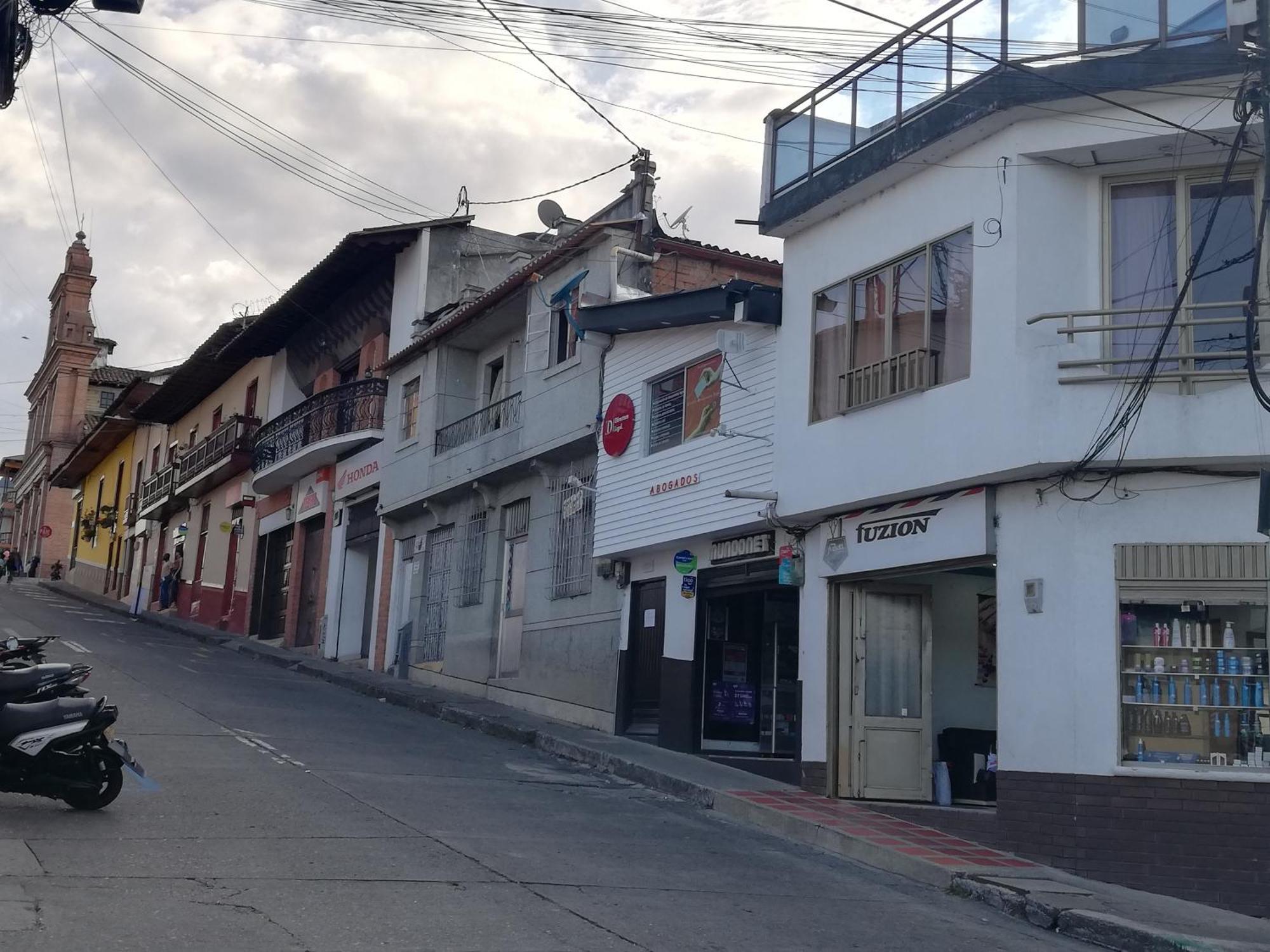 Luminoso Y Centrico Con Balcon En Riosucio Lägenhet Ruiosucio Exteriör bild